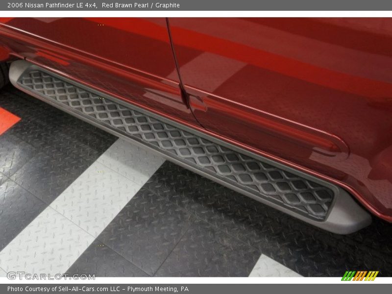 Red Brawn Pearl / Graphite 2006 Nissan Pathfinder LE 4x4