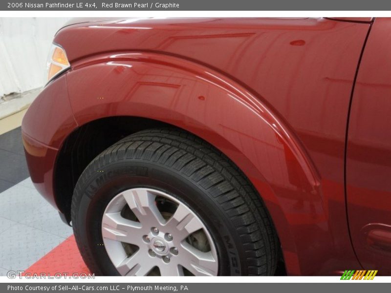 Red Brawn Pearl / Graphite 2006 Nissan Pathfinder LE 4x4