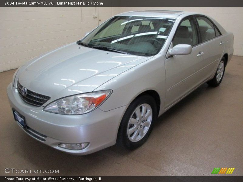 Lunar Mist Metallic / Stone 2004 Toyota Camry XLE V6