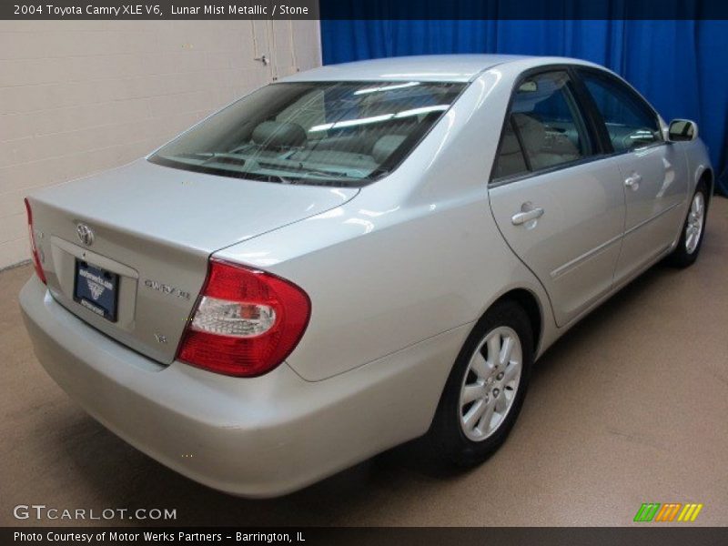 Lunar Mist Metallic / Stone 2004 Toyota Camry XLE V6