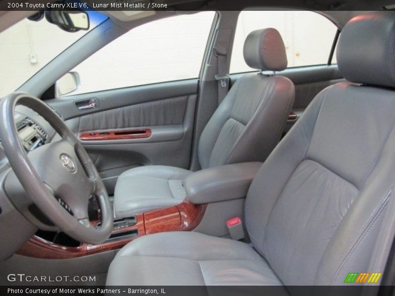 Lunar Mist Metallic / Stone 2004 Toyota Camry XLE V6