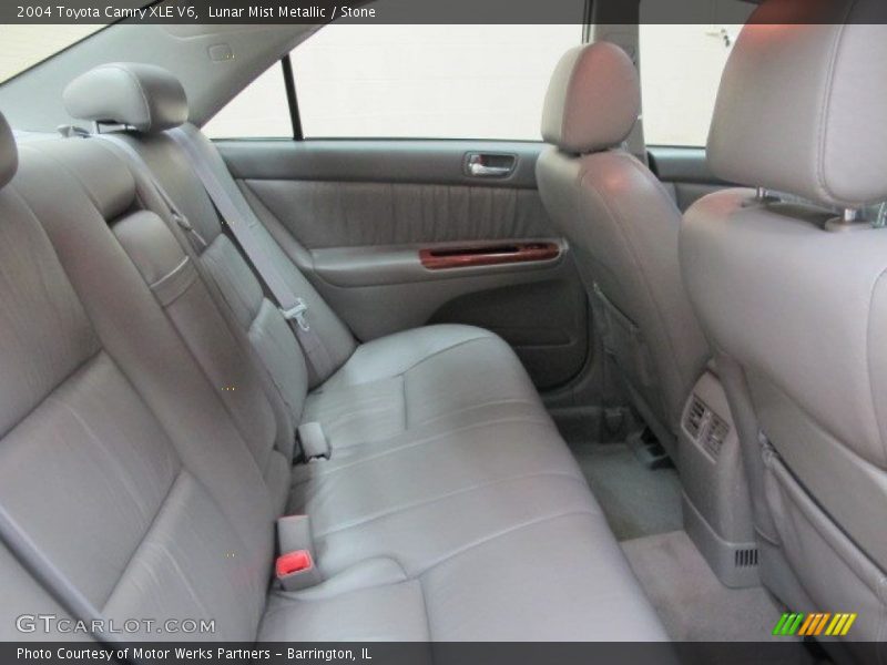 Lunar Mist Metallic / Stone 2004 Toyota Camry XLE V6