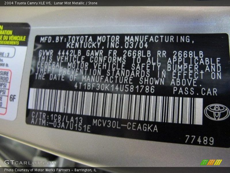 Lunar Mist Metallic / Stone 2004 Toyota Camry XLE V6