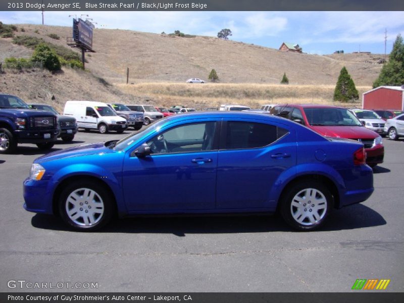 Blue Streak Pearl / Black/Light Frost Beige 2013 Dodge Avenger SE