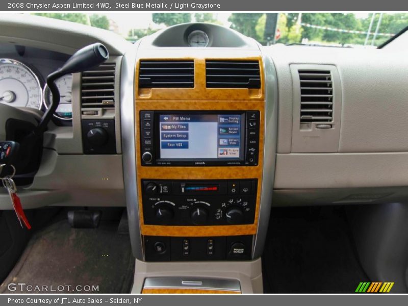 Controls of 2008 Aspen Limited 4WD