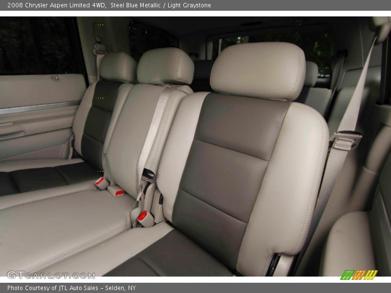 Rear Seat of 2008 Aspen Limited 4WD