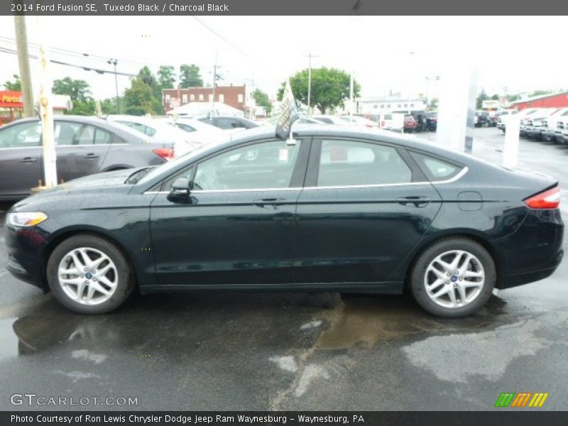 Tuxedo Black / Charcoal Black 2014 Ford Fusion SE