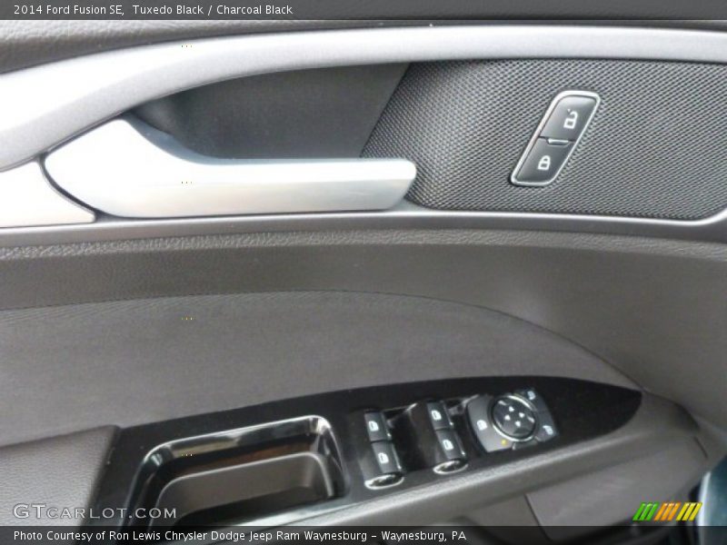Tuxedo Black / Charcoal Black 2014 Ford Fusion SE