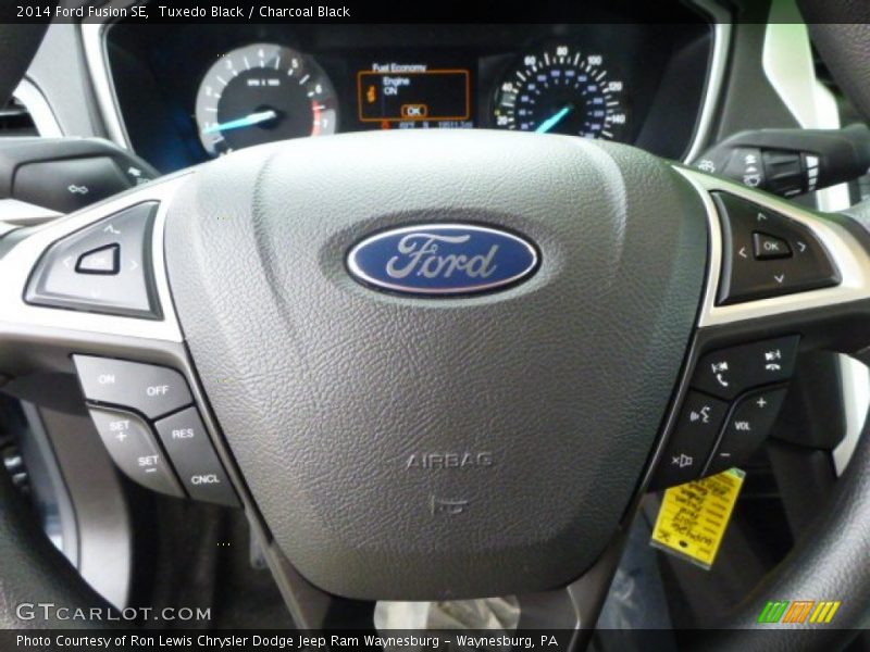 Tuxedo Black / Charcoal Black 2014 Ford Fusion SE