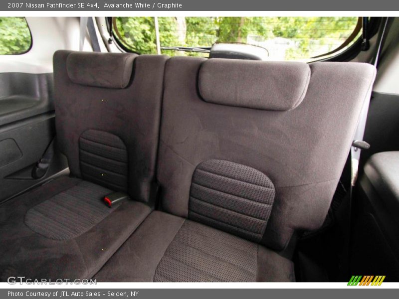 Avalanche White / Graphite 2007 Nissan Pathfinder SE 4x4