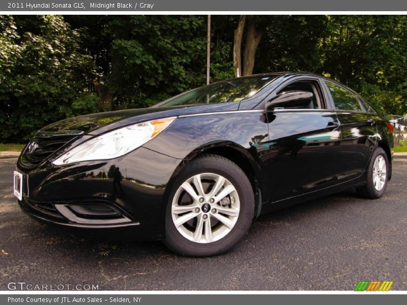 Midnight Black / Gray 2011 Hyundai Sonata GLS