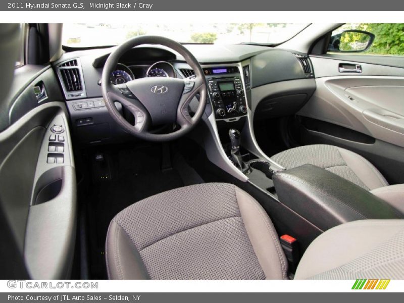 Midnight Black / Gray 2011 Hyundai Sonata GLS
