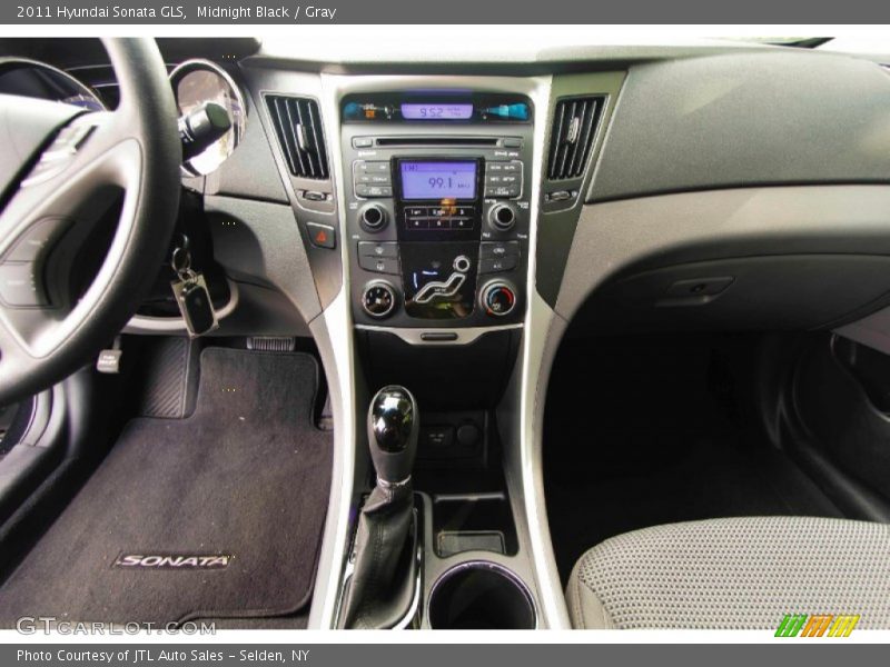 Midnight Black / Gray 2011 Hyundai Sonata GLS