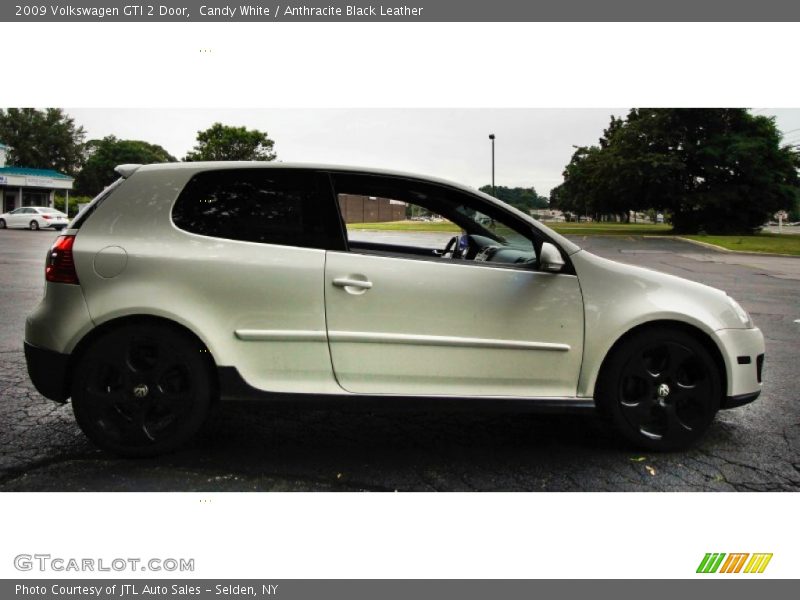 Candy White / Anthracite Black Leather 2009 Volkswagen GTI 2 Door