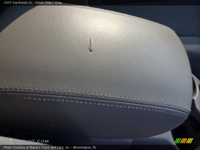 Urban Gray / Gray 2007 Kia Rondo LX