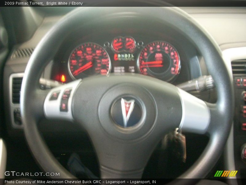 Bright White / Ebony 2009 Pontiac Torrent