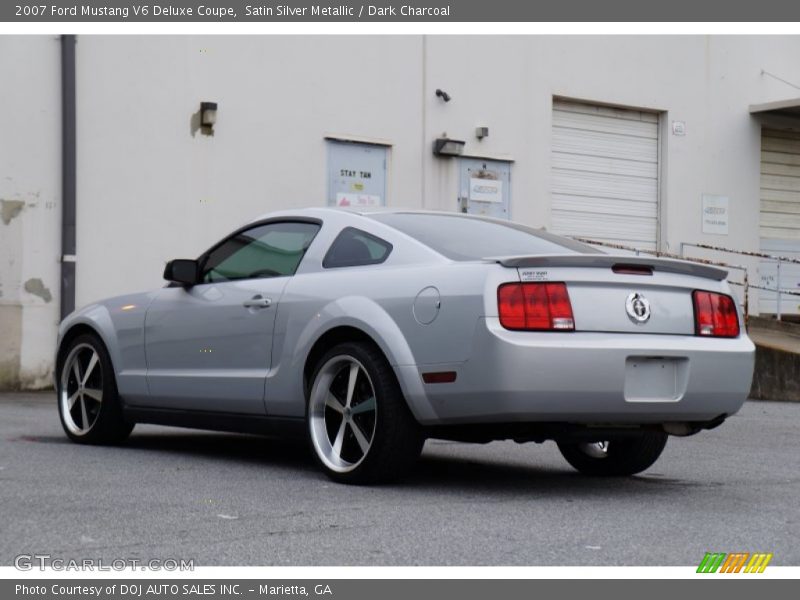 Satin Silver Metallic / Dark Charcoal 2007 Ford Mustang V6 Deluxe Coupe