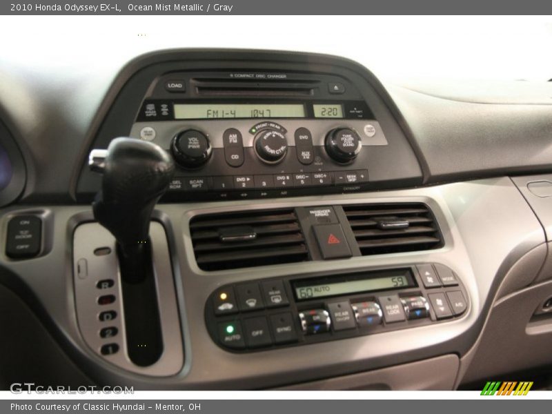 Ocean Mist Metallic / Gray 2010 Honda Odyssey EX-L