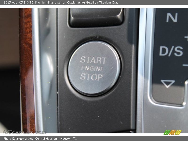 Glacier White Metallic / Titanium Gray 2015 Audi Q5 3.0 TDI Premium Plus quattro