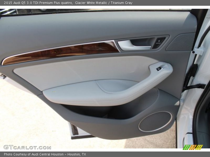 Glacier White Metallic / Titanium Gray 2015 Audi Q5 3.0 TDI Premium Plus quattro