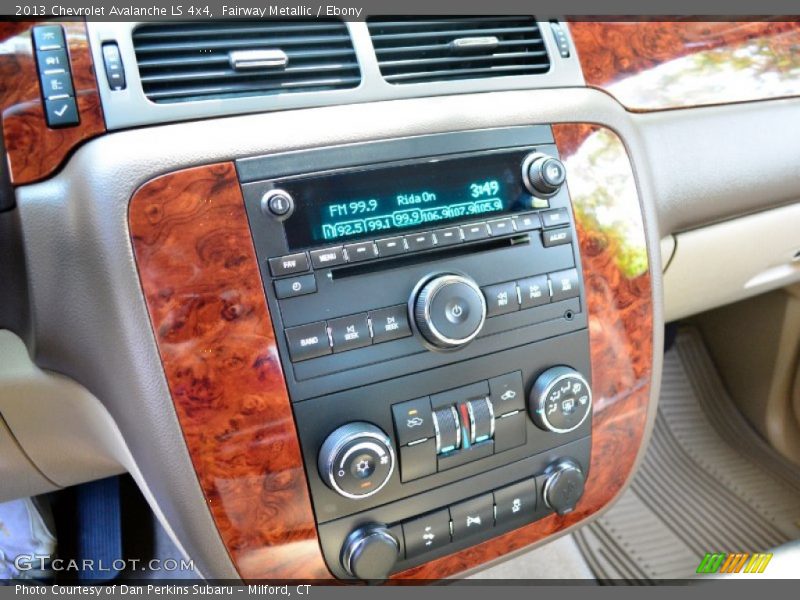 Fairway Metallic / Ebony 2013 Chevrolet Avalanche LS 4x4