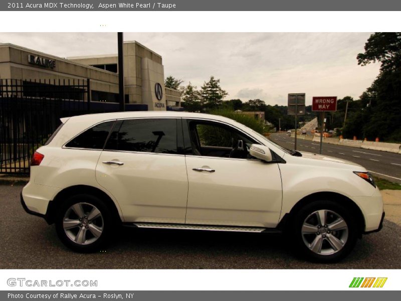 Aspen White Pearl / Taupe 2011 Acura MDX Technology