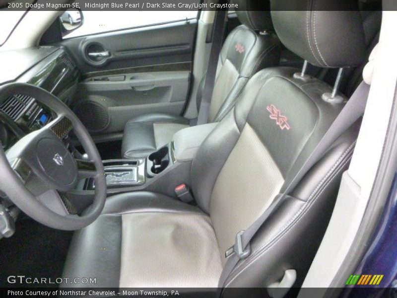  2005 Magnum SE Dark Slate Gray/Light Graystone Interior