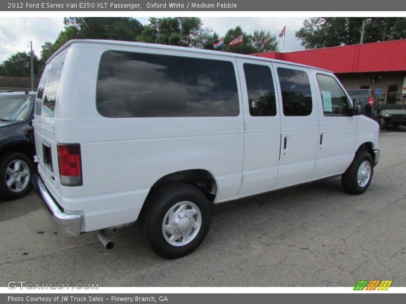Oxford White / Medium Pebble 2012 Ford E Series Van E350 XLT Passenger
