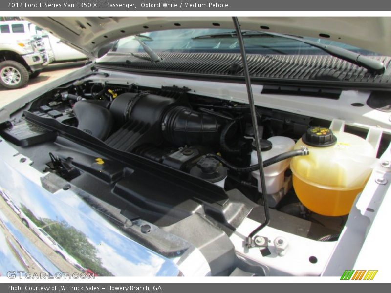 Oxford White / Medium Pebble 2012 Ford E Series Van E350 XLT Passenger