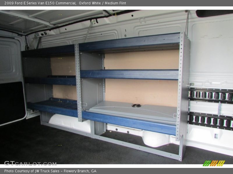 Oxford White / Medium Flint 2009 Ford E Series Van E150 Commercial