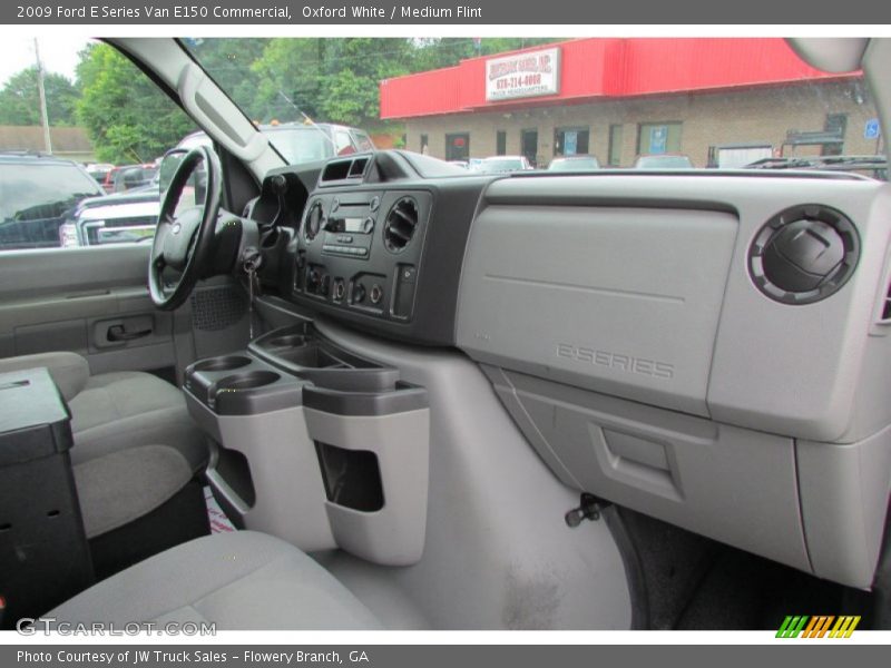 Oxford White / Medium Flint 2009 Ford E Series Van E150 Commercial