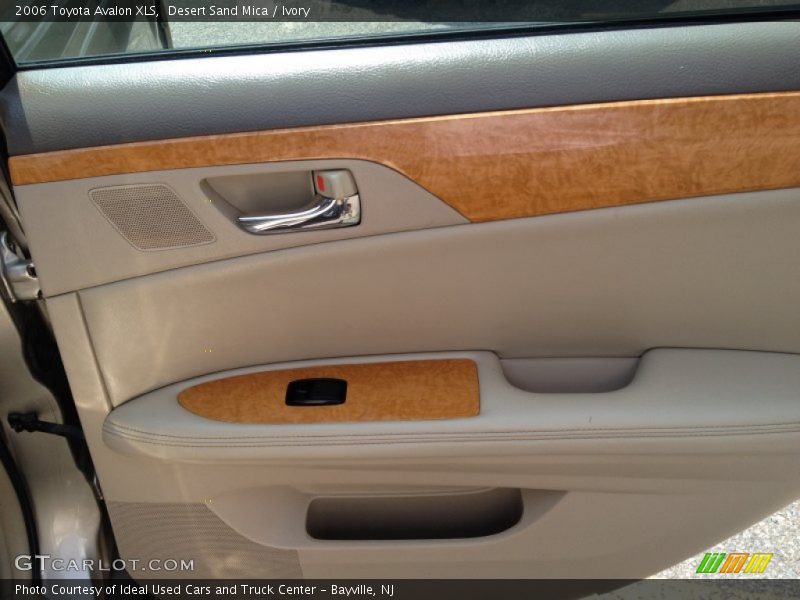 Desert Sand Mica / Ivory 2006 Toyota Avalon XLS