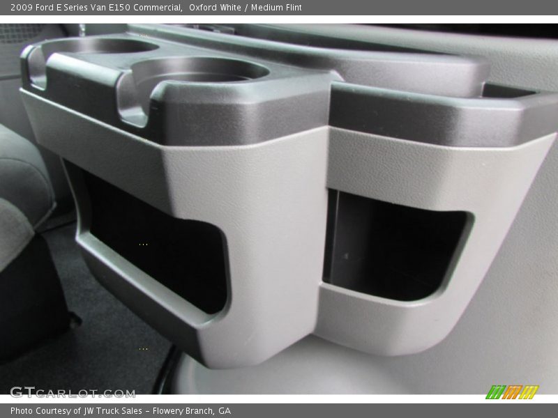 Oxford White / Medium Flint 2009 Ford E Series Van E150 Commercial