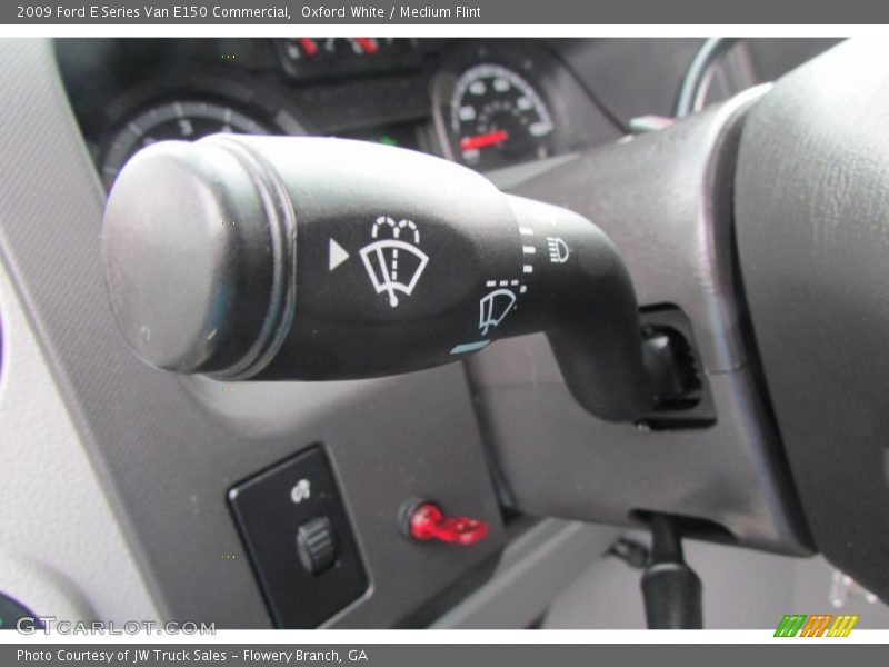 Oxford White / Medium Flint 2009 Ford E Series Van E150 Commercial