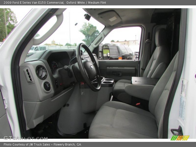 Oxford White / Medium Flint 2009 Ford E Series Van E150 Commercial