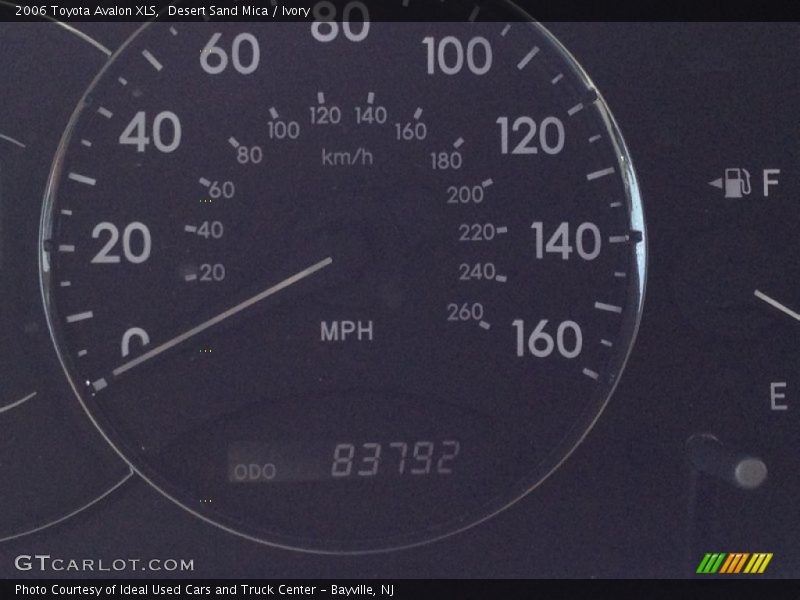 Desert Sand Mica / Ivory 2006 Toyota Avalon XLS