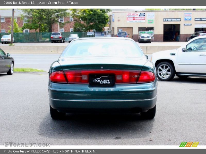 Jasper Green Pearl / Taupe 2000 Buick Regal LS