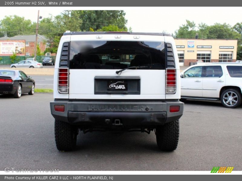 White / Wheat 2005 Hummer H2 SUV