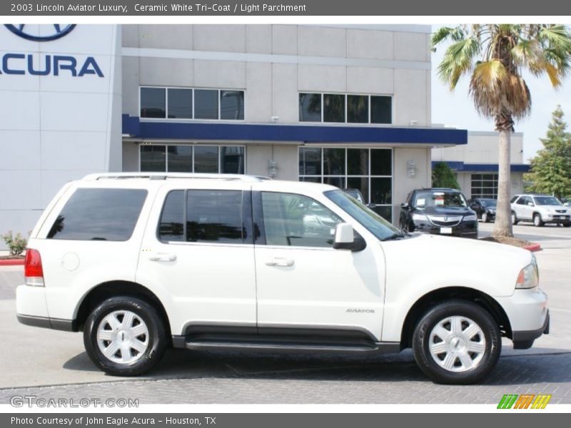 Ceramic White Tri-Coat / Light Parchment 2003 Lincoln Aviator Luxury