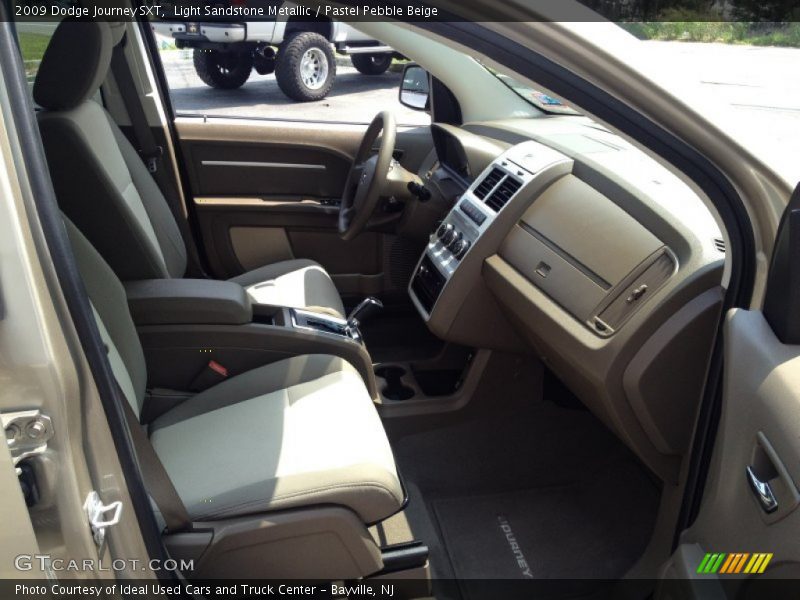 Light Sandstone Metallic / Pastel Pebble Beige 2009 Dodge Journey SXT
