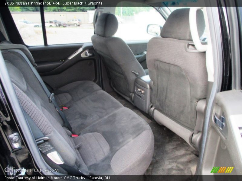 Super Black / Graphite 2005 Nissan Pathfinder SE 4x4