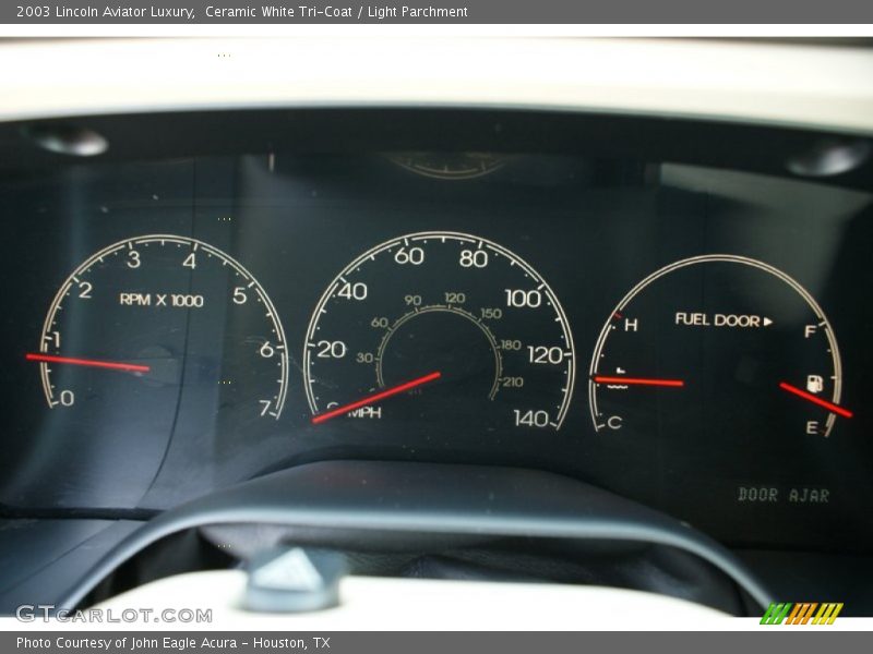 Ceramic White Tri-Coat / Light Parchment 2003 Lincoln Aviator Luxury