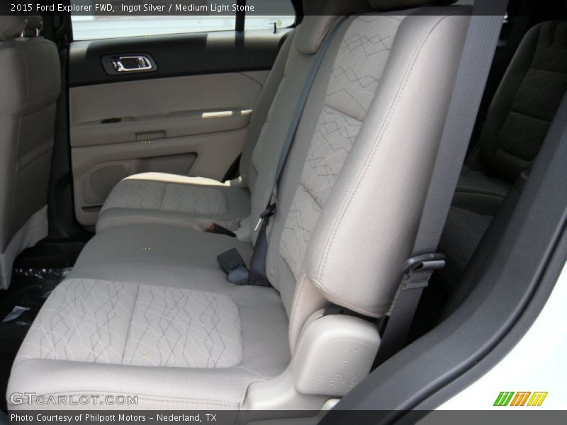 Ingot Silver / Medium Light Stone 2015 Ford Explorer FWD