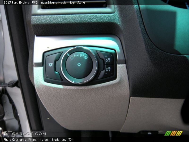Ingot Silver / Medium Light Stone 2015 Ford Explorer FWD