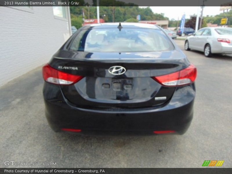 Black / Gray 2013 Hyundai Elantra Limited
