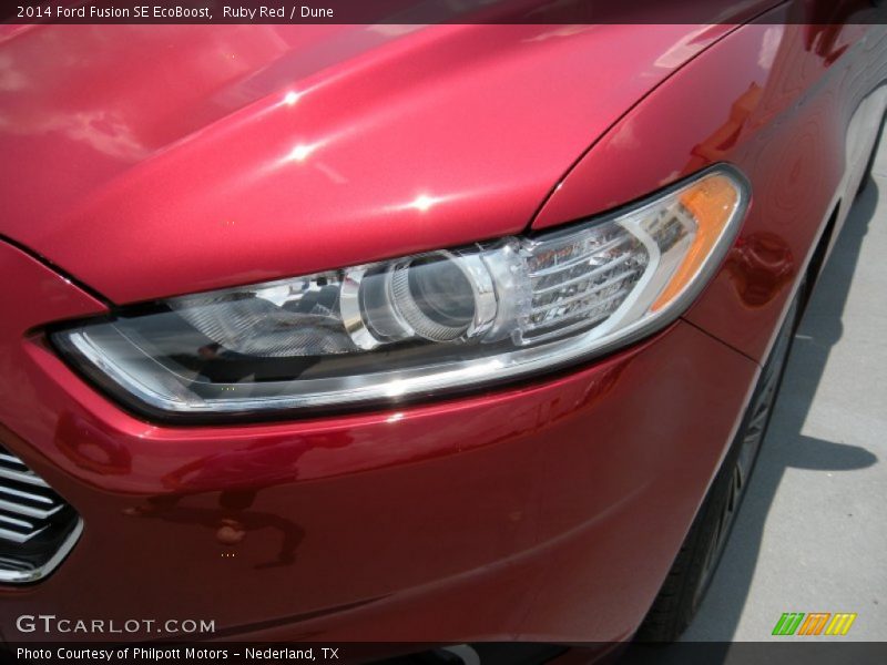 Ruby Red / Dune 2014 Ford Fusion SE EcoBoost