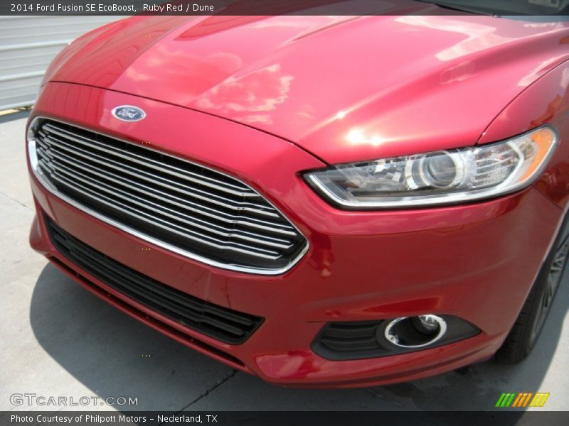 Ruby Red / Dune 2014 Ford Fusion SE EcoBoost