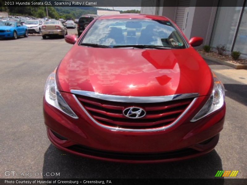 Sparkling Ruby / Camel 2013 Hyundai Sonata GLS