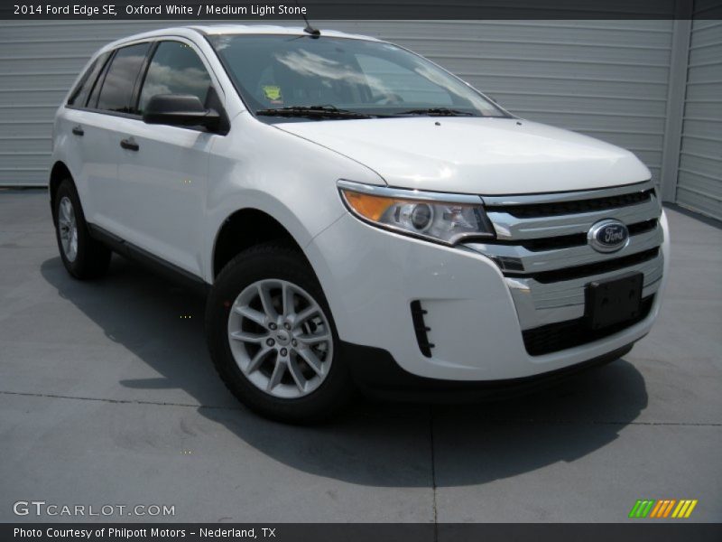 Oxford White / Medium Light Stone 2014 Ford Edge SE
