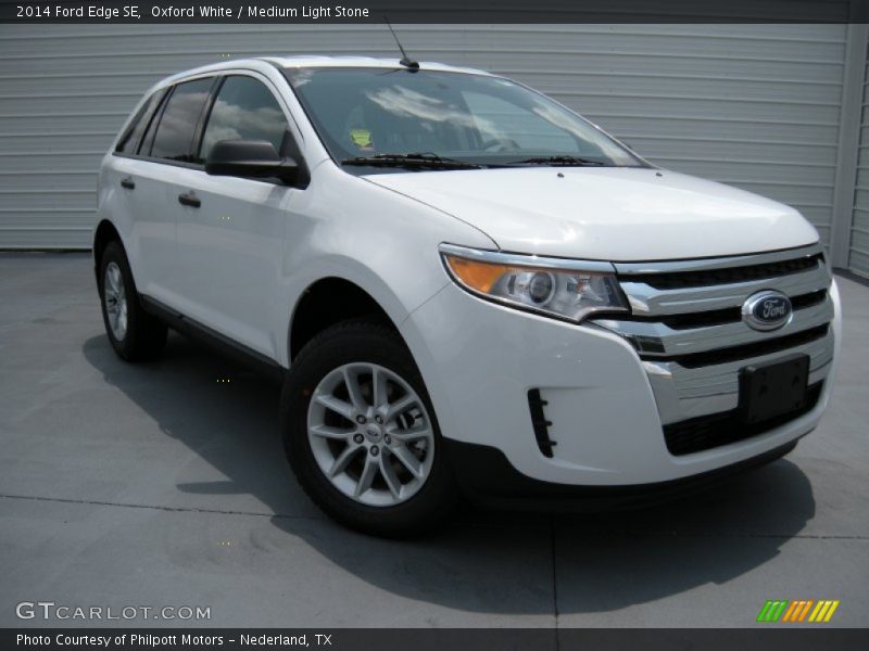 Oxford White / Medium Light Stone 2014 Ford Edge SE